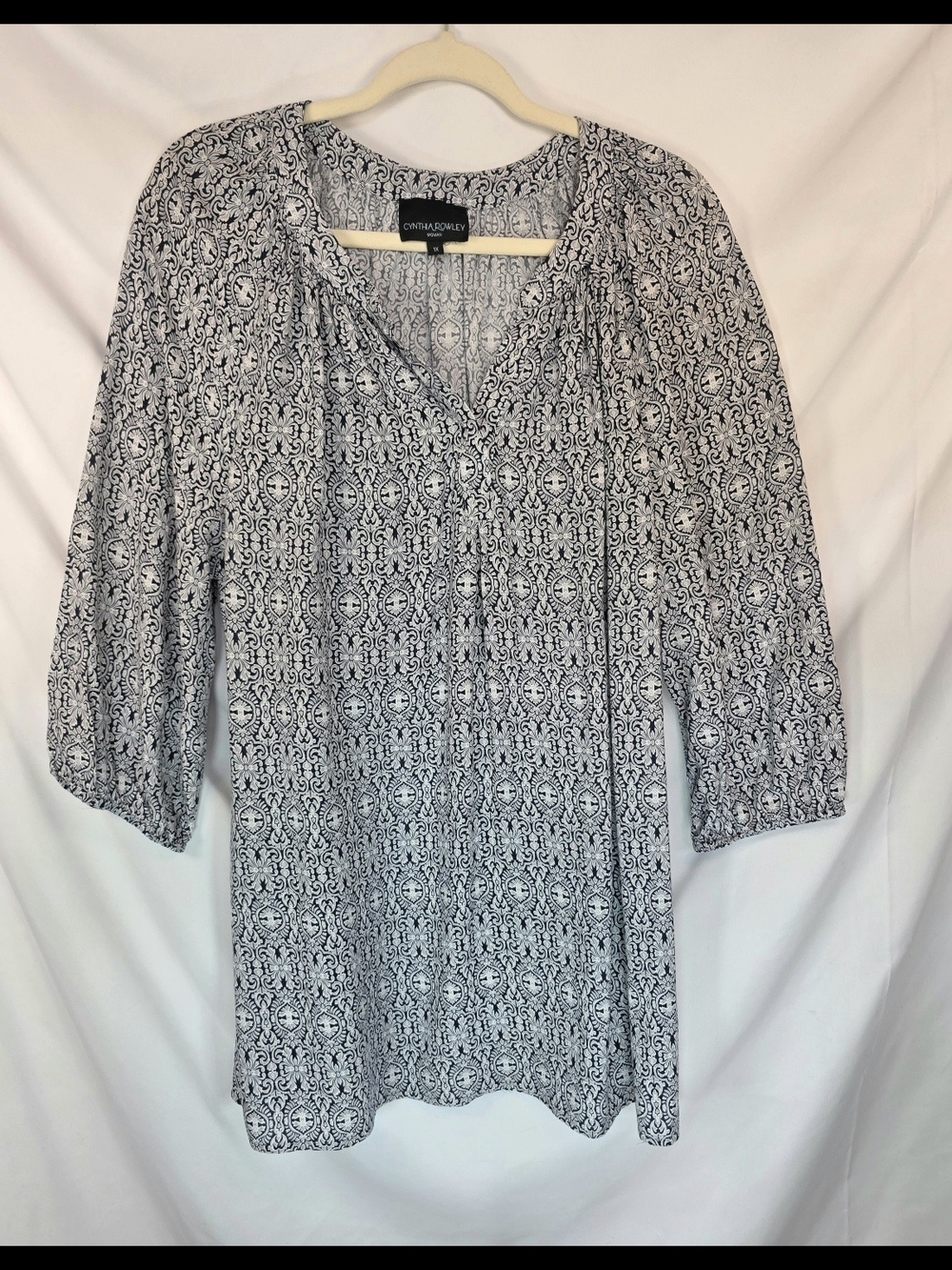 Cynthia Rowley Women's Boho Chic Medallion Print Lightweight Flowy Blouse Sz 1X